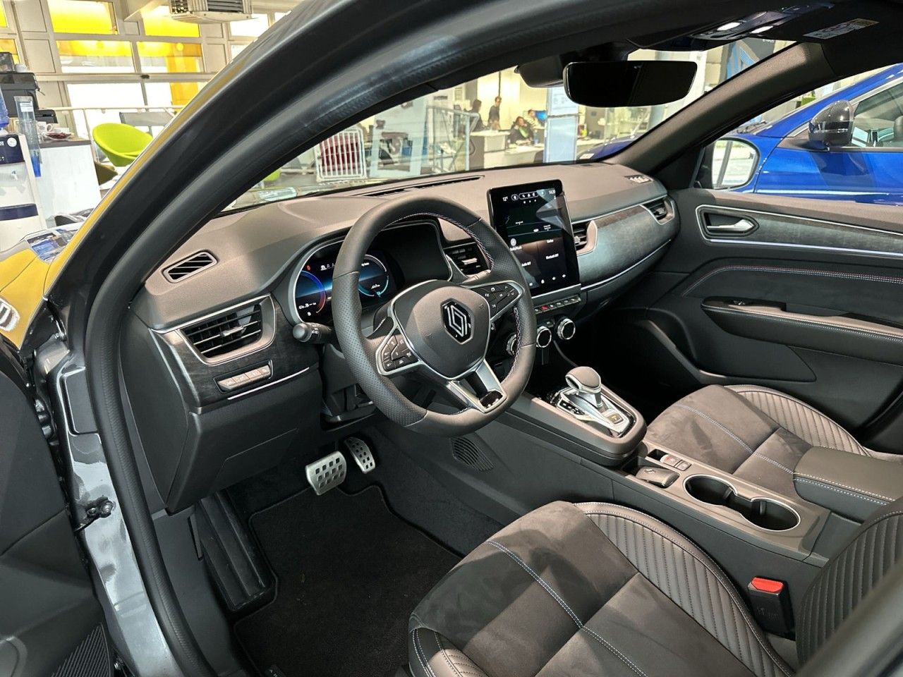 Renault Arkana Esprit Alpine E-Tech Full Hybrid - Samsaru's Car Outlet