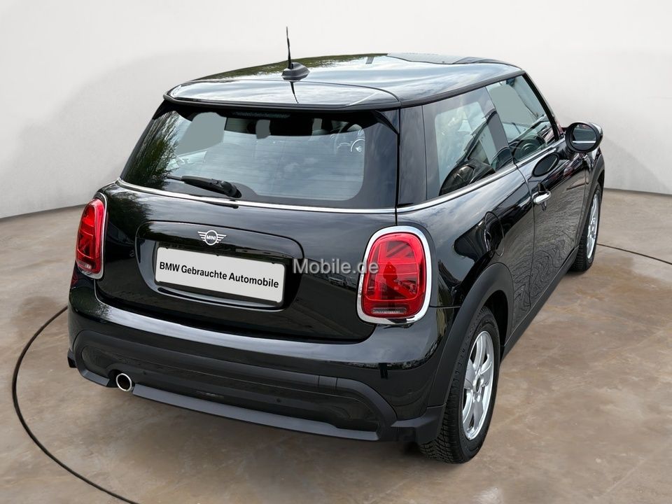 MINI Cooper Classic - Samsaru's Car Outlet