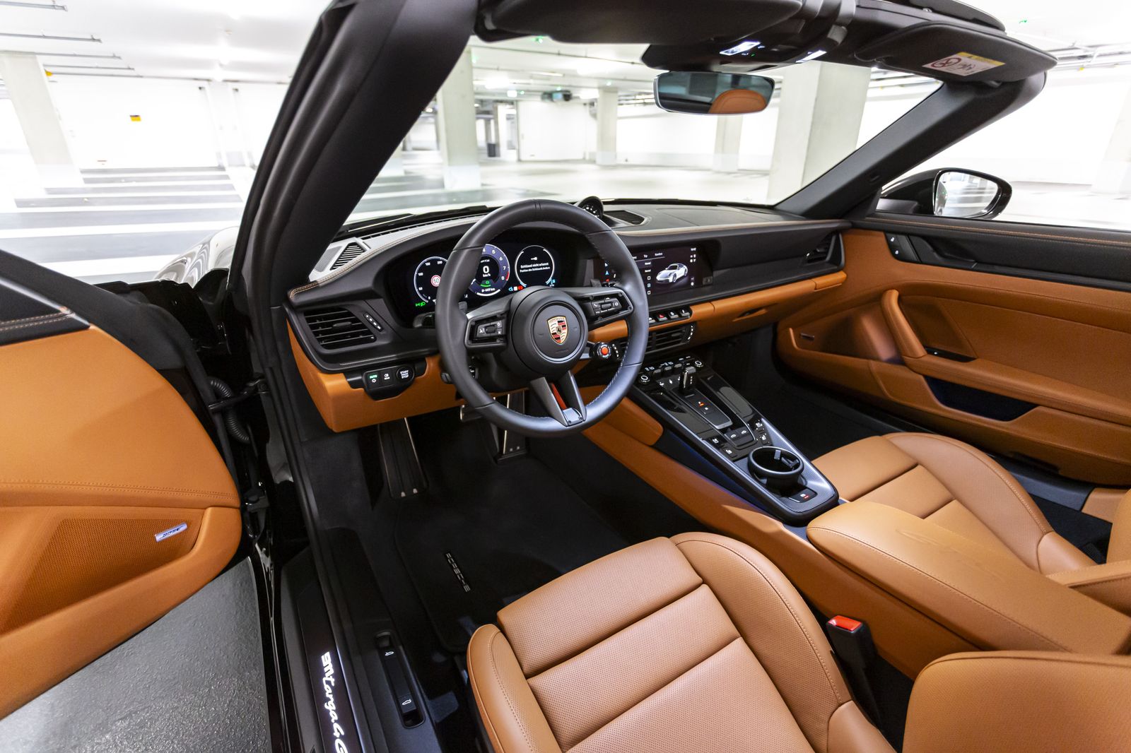 Porsche 911 Targa 4GTS - Samsaru's Car Outlet