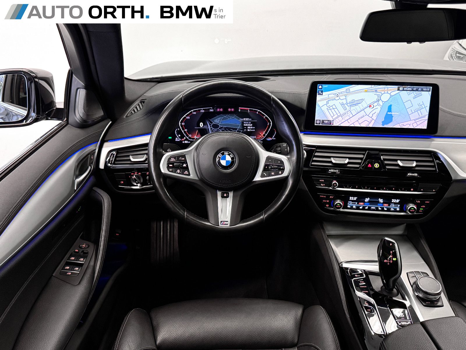 BMW 530d xDrive Touring PANO ST-HZG MASSAGE SITZLÜFT