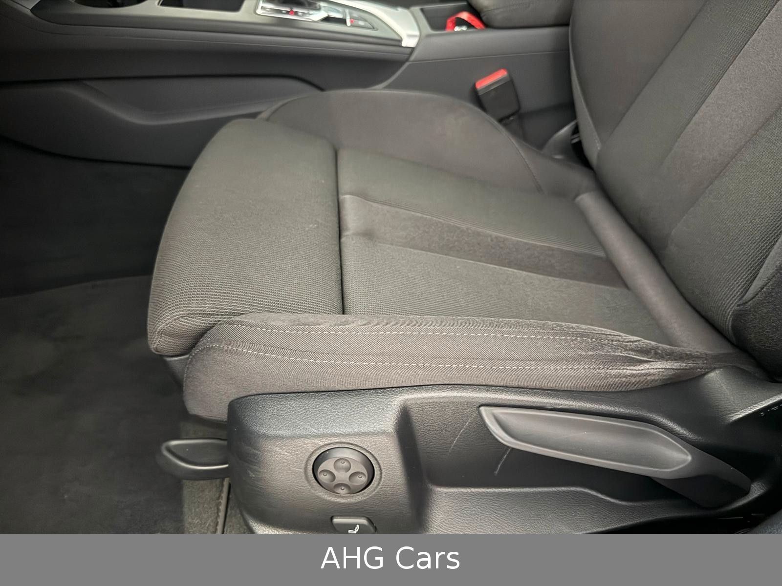 Audi A4 Avant 2.0 TDI DSG - Samsaru's Car Outlet