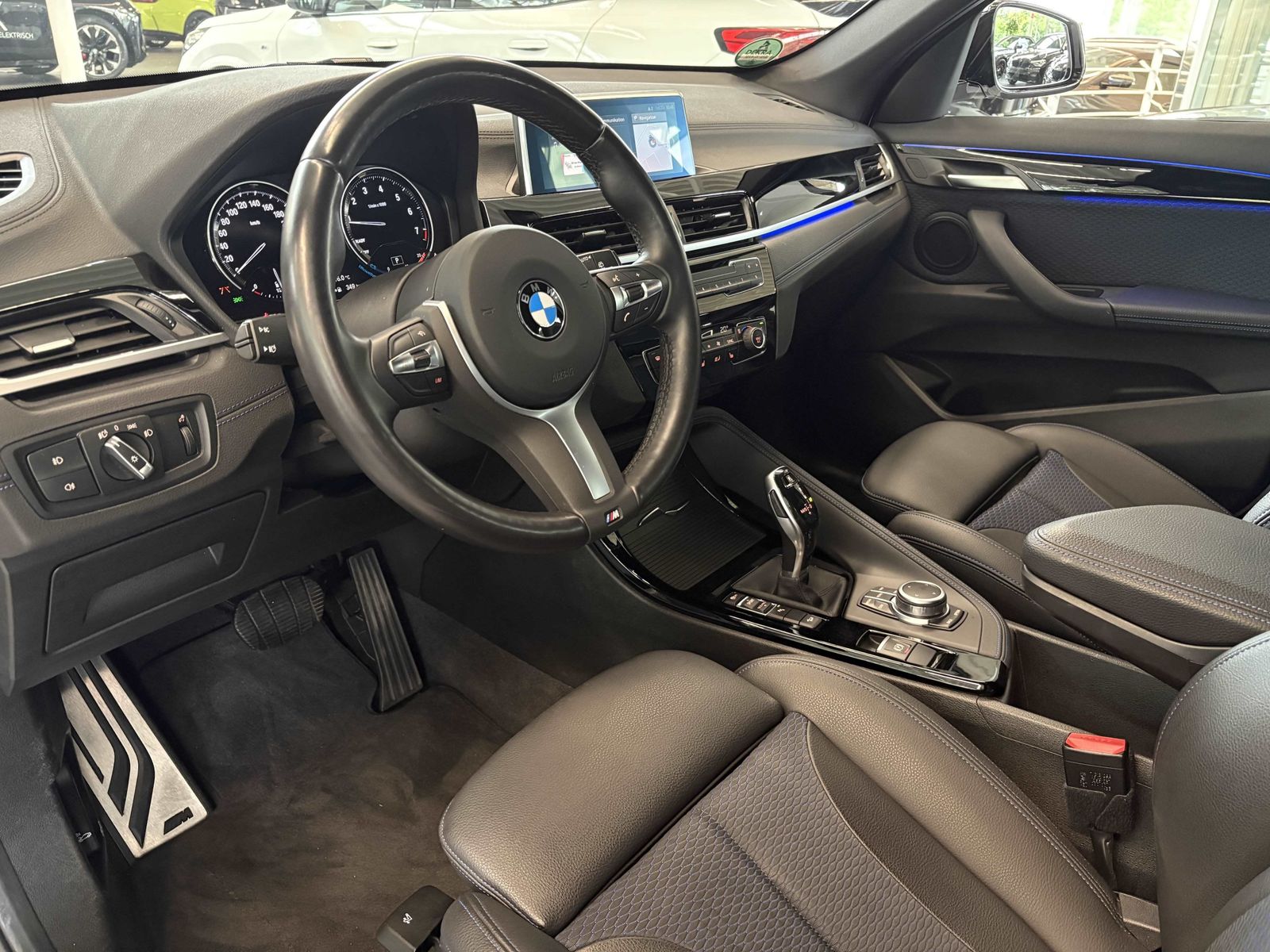 BMW X1 xDrive20i M Sport - Samsaru's Car Outlet