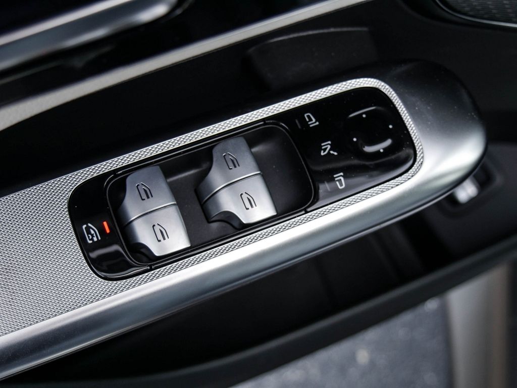 Mercedes-Benz GLC 220 d 4MATIC AMG|AMBIENTE|MBUX|SHZ|360°|AHK