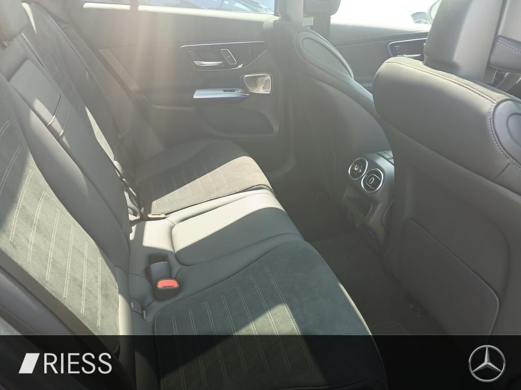 Mercedes-Benz GLC 220 d AMG+PANO+AHK+DISTR+DIGI L+BURM+360°+