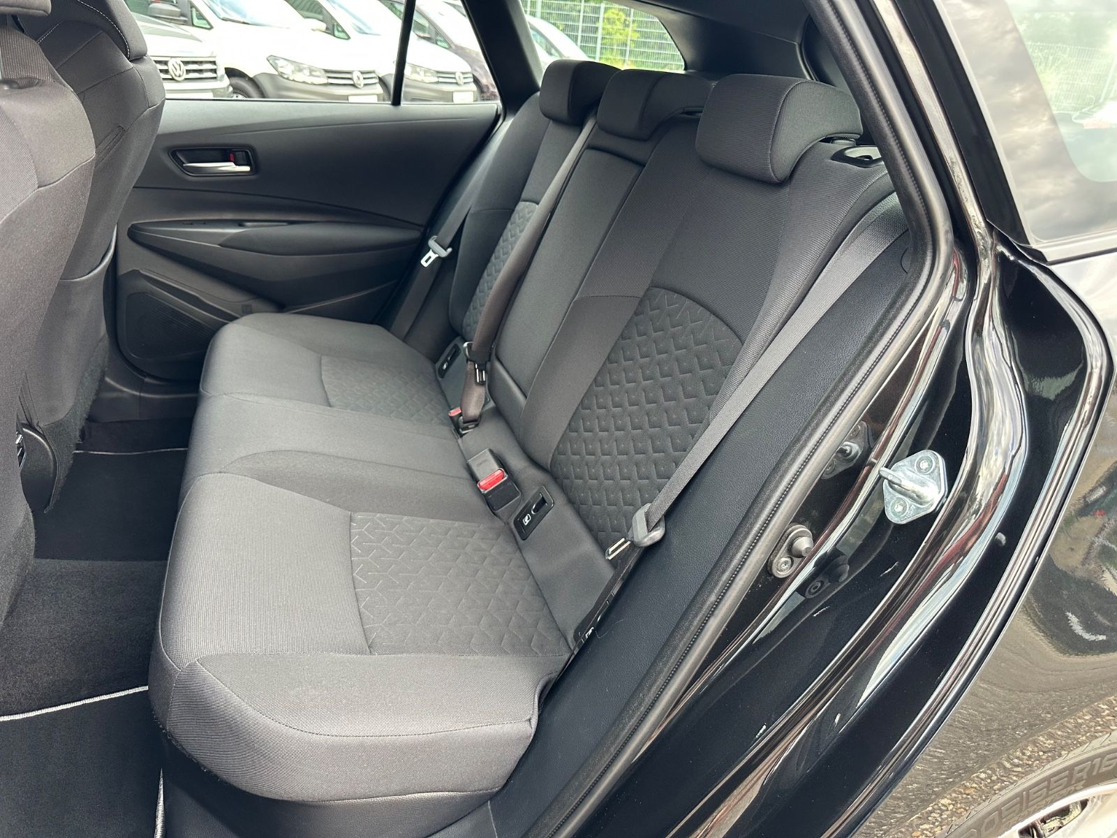 Toyota Corolla Touring Sports Hybrid - Samsaru's Car Outlet