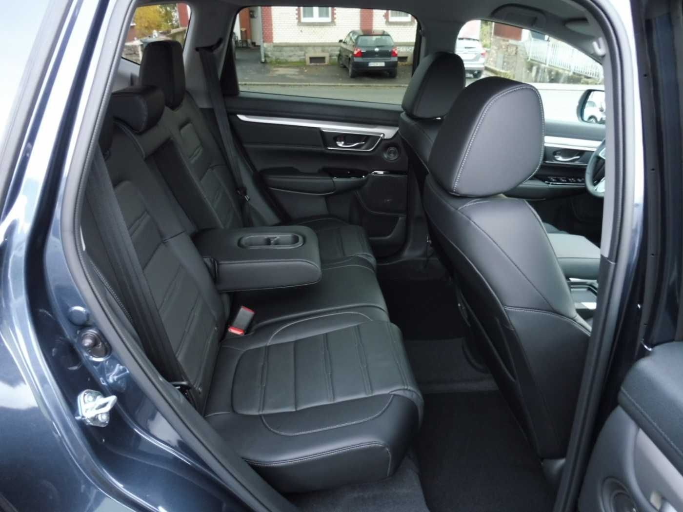 Honda CR-V e:HEV 2.0 i-MMD Hybrid 4WD Lifestyle / Lede