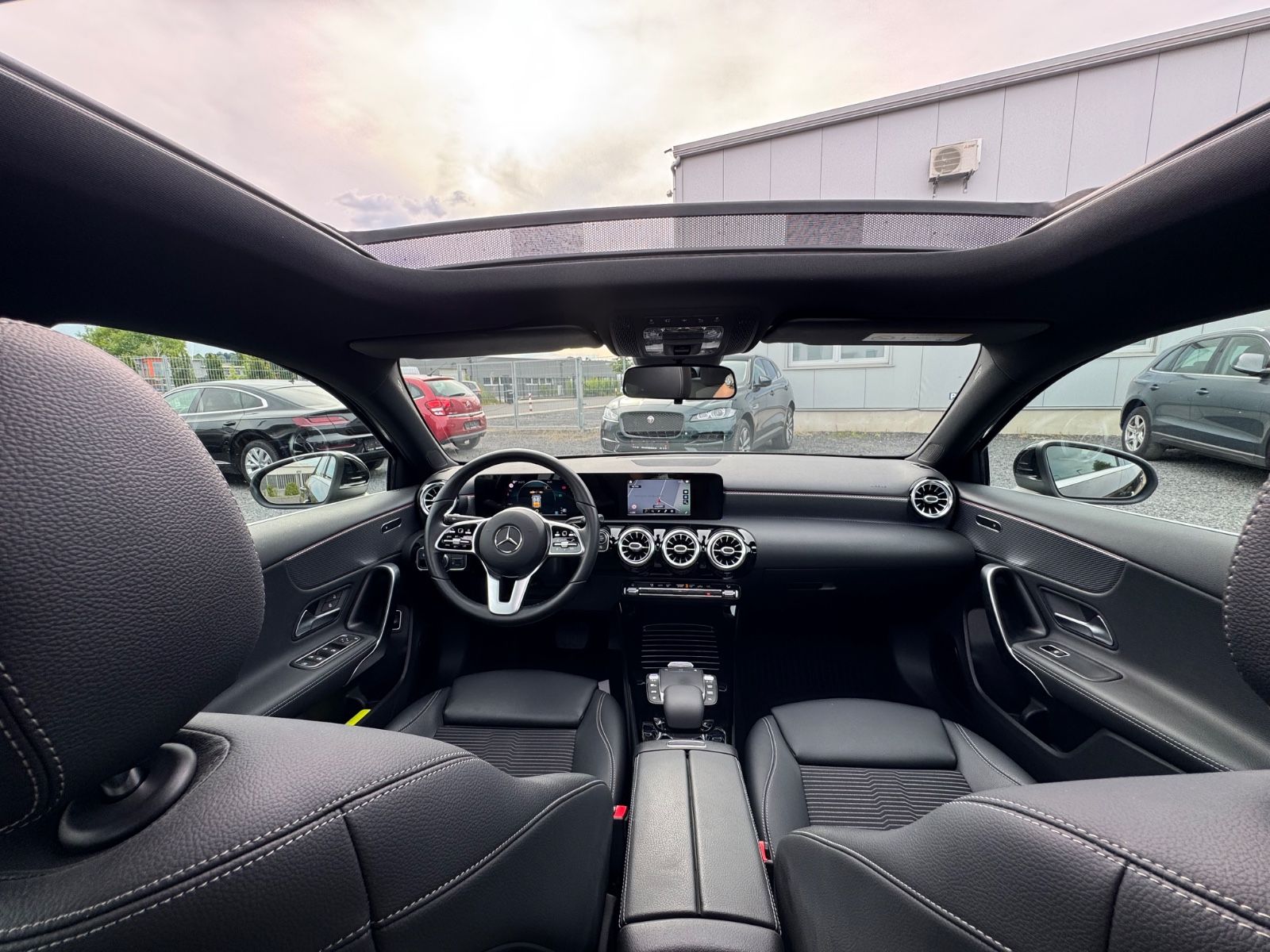 Mercedes-Benz A 200 A-Klasse Lim. - Samsaru's Car Outlet