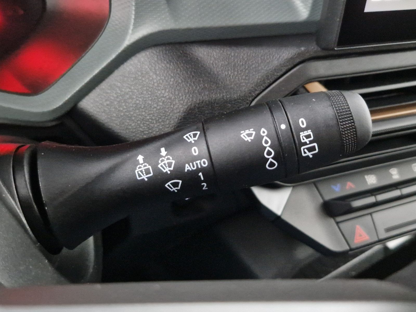 Dacia Duster Extreme TCe 130 4x4 - Samsaru's Car Outlet