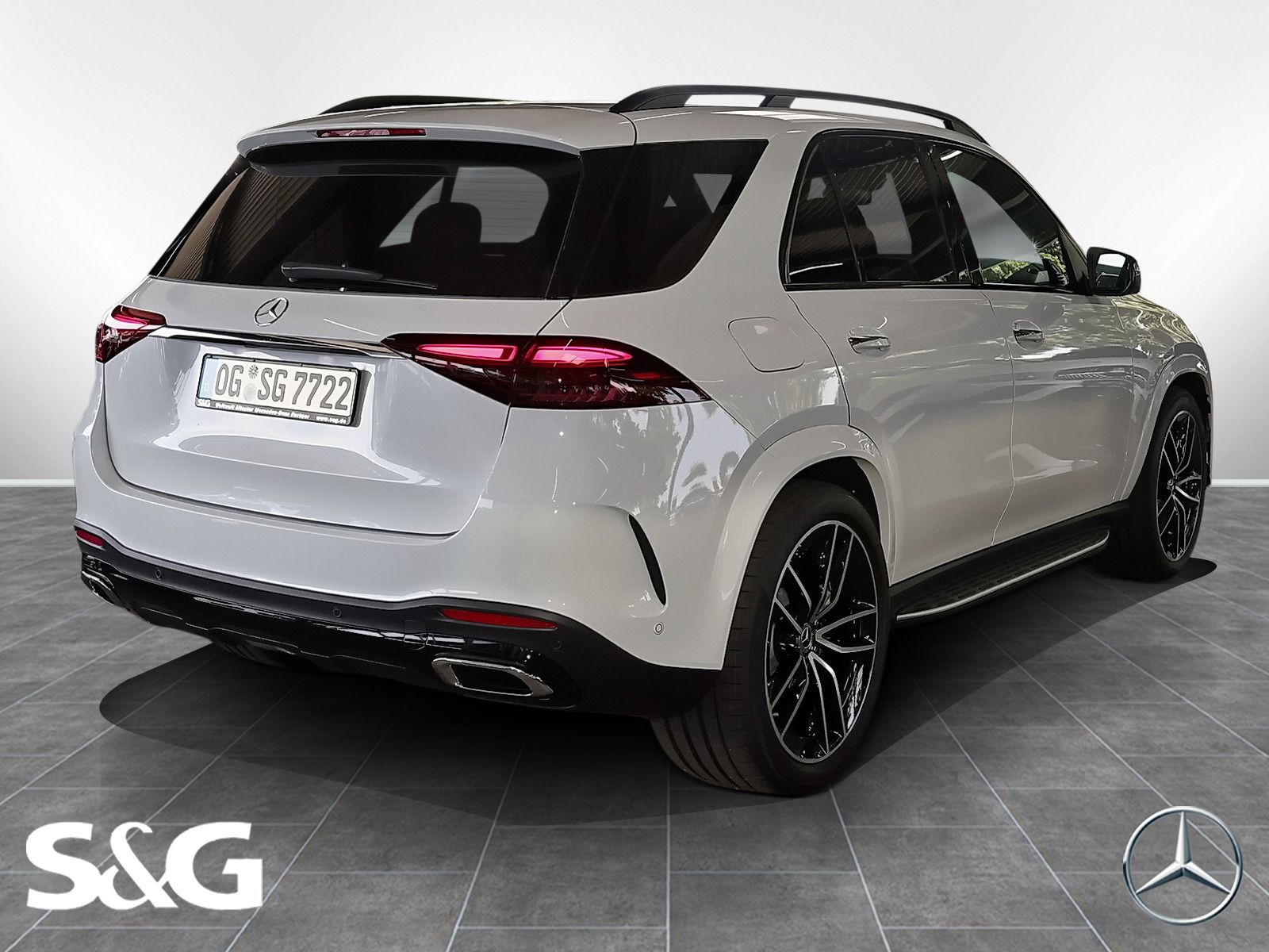 Mercedes-Benz GLE 450 d 4M AMG Distronic+M-LED+AHK+Pano+Standh