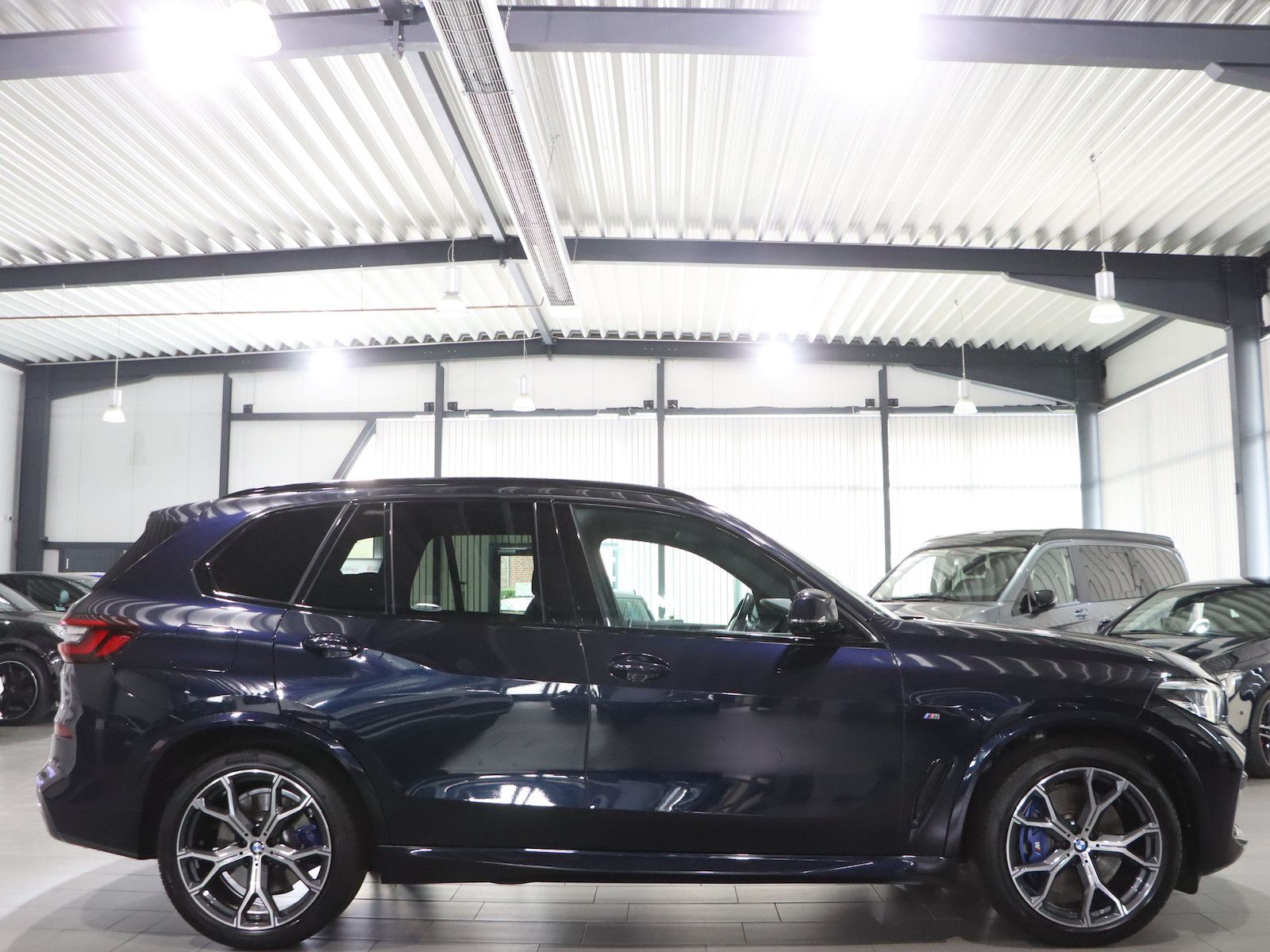 BMW X5 xDrive 40d M-SPORTPAKET / 7-SITZER / PANORAMA