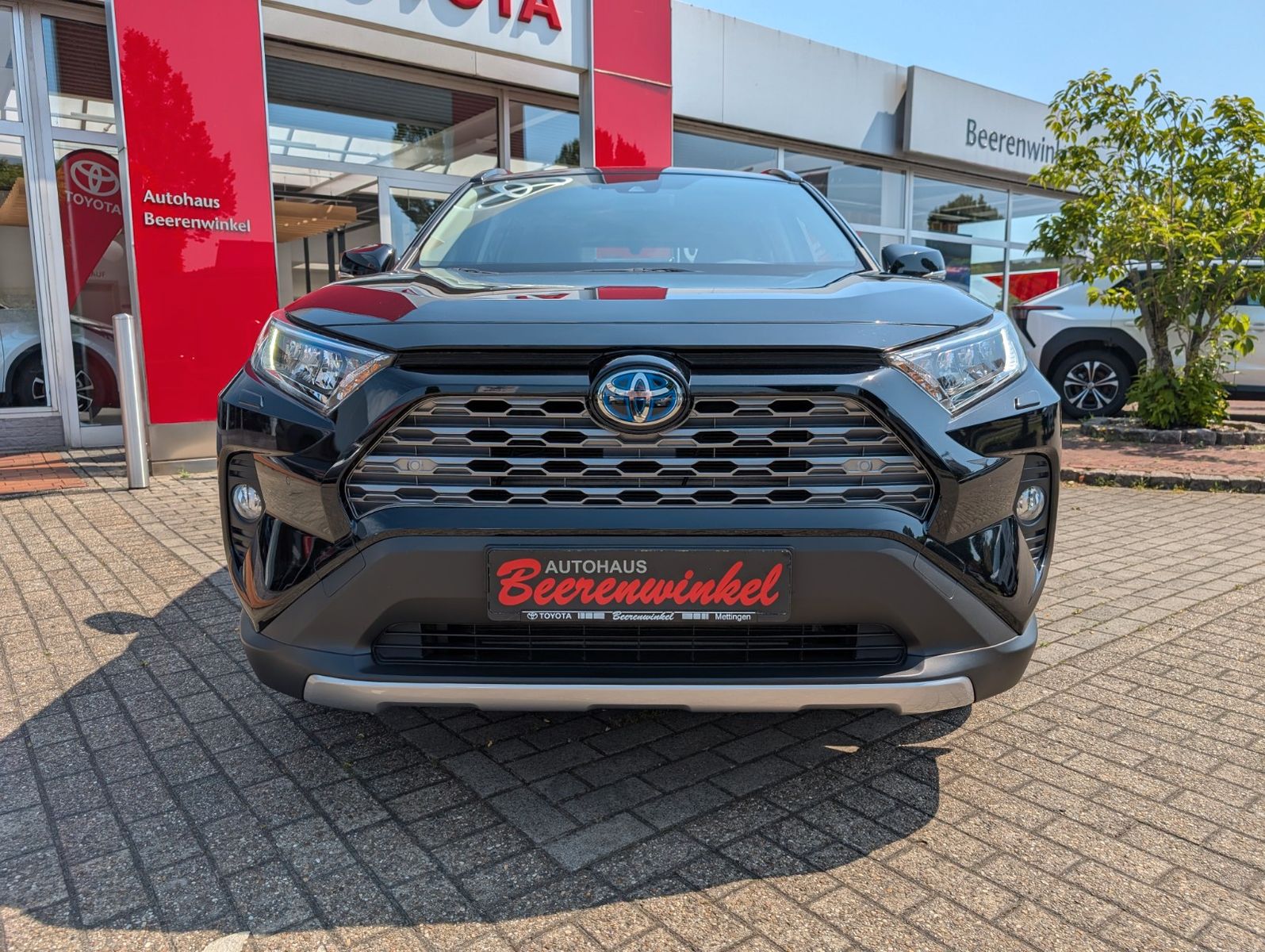 Toyota RAV 4 2.5 Hybrid - Samsaru's Car Outlet