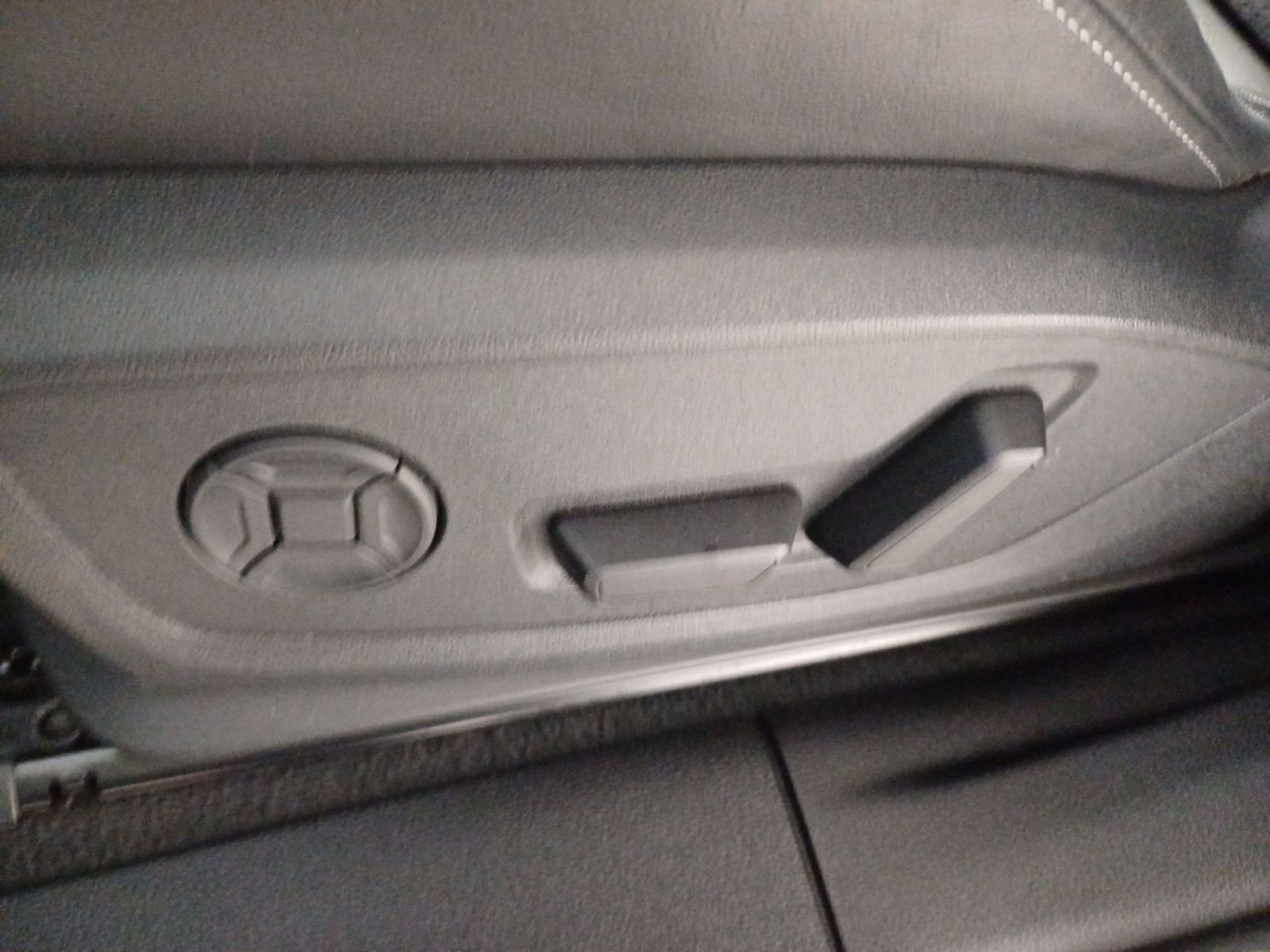 Audi Q3 S line - Samsaru's Car Outlet