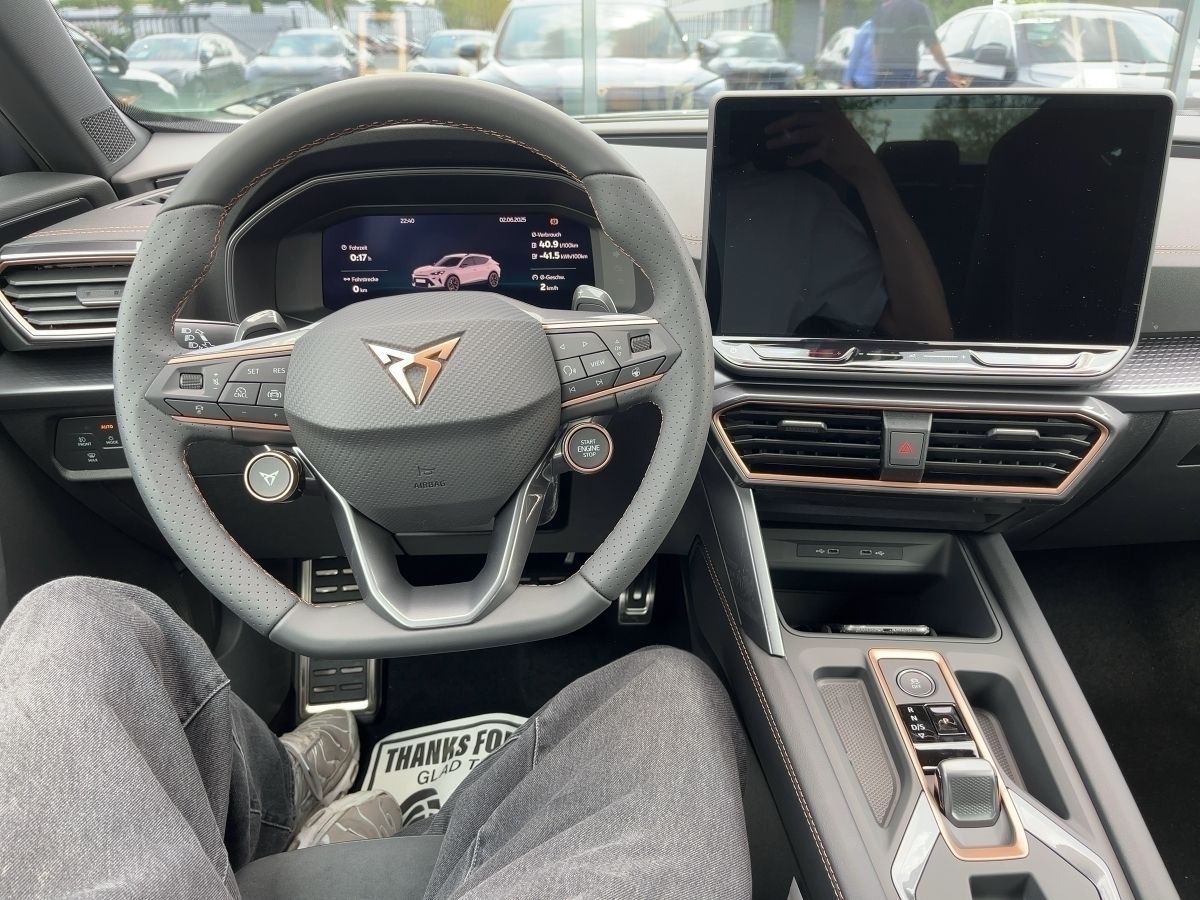 Cupra Formentor VZ 1.5 e-HYBRID 272 PS DSG AHK Nav LED