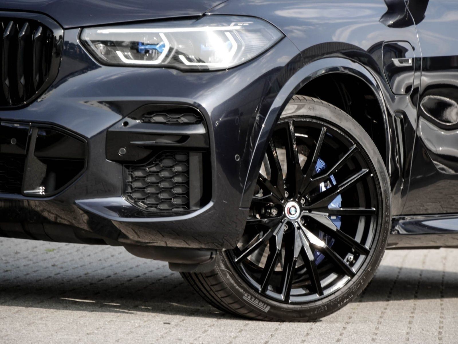 BMW X5 xDrive45e H/K+LASER+AHK+PANO+HuD+DA PROF