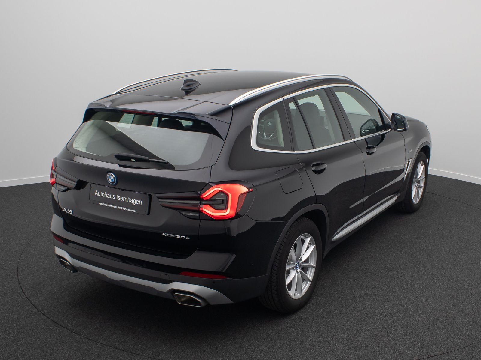 BMW X3 xD30e DriveAss DAB Kamera HiFi WLAN Sportsitz