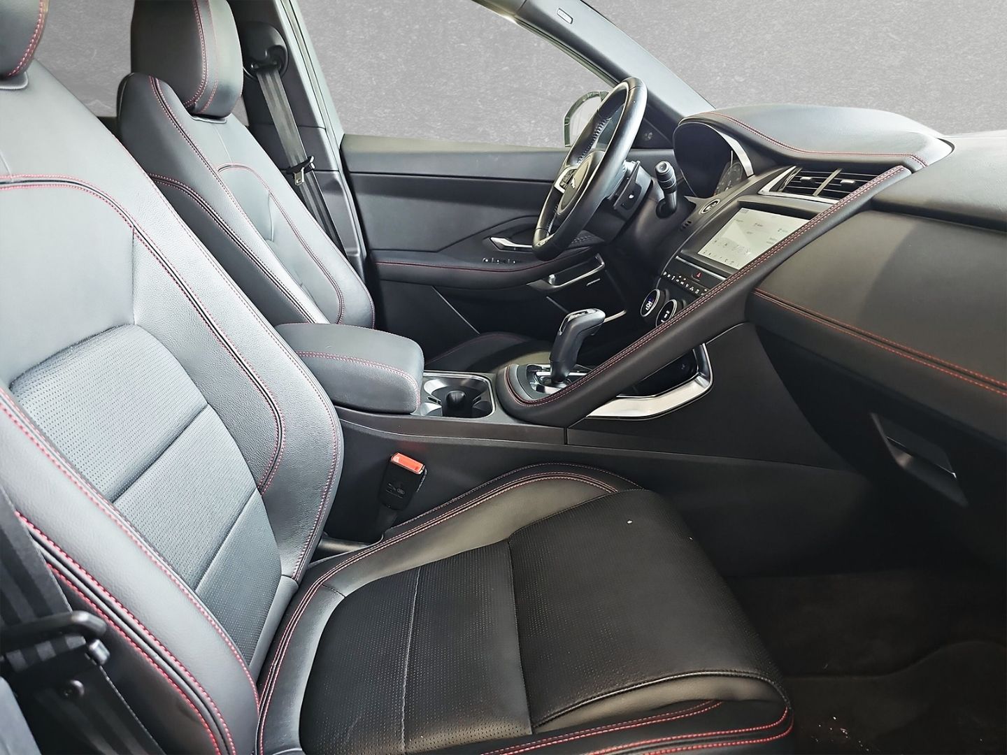 Jaguar E-Pace D180 AWD Chequered Flag