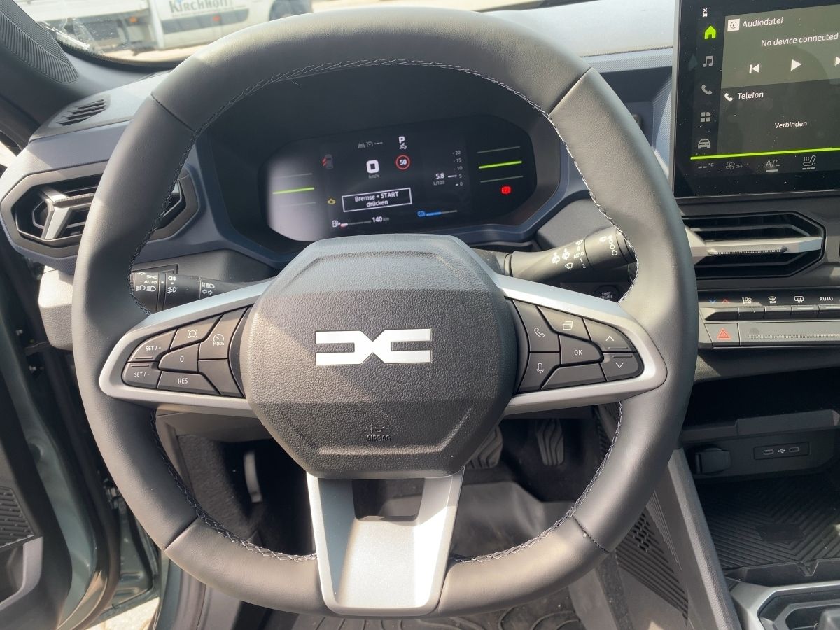 Dacia Duster III 1.6 E-TECH Hybrid 140 Journey - Samsaru's Car Outlet