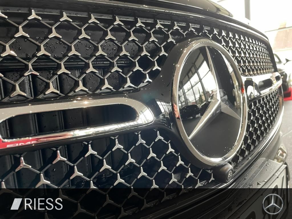 Mercedes-Benz GLC 300 d 4M AMG+AHK+PANO+HUD+STDHZG+KEYL+DISTRO