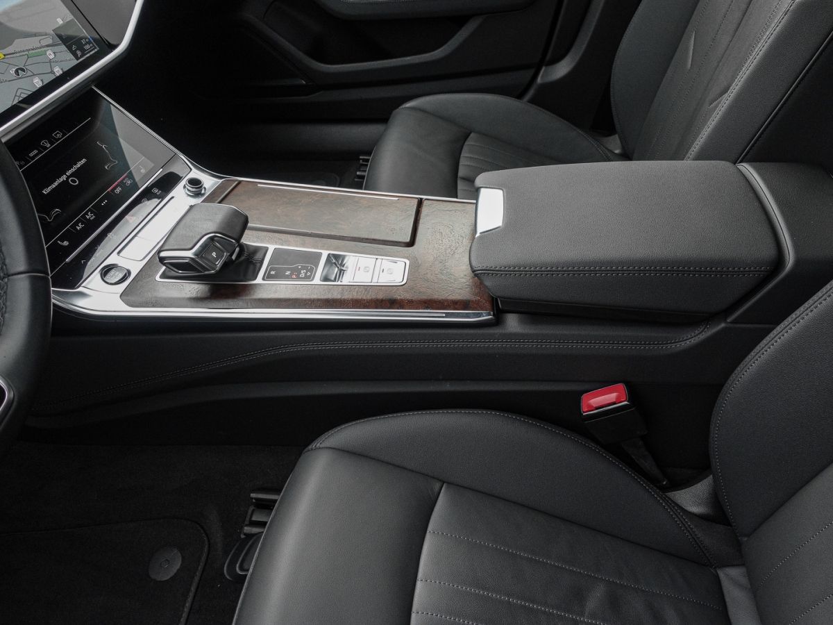Audi A6 Avant 40 TDI quattro - Samsaru's Car Outlet