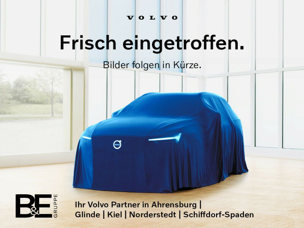 Volvo XC40 2.0 Plus Dark 2WD