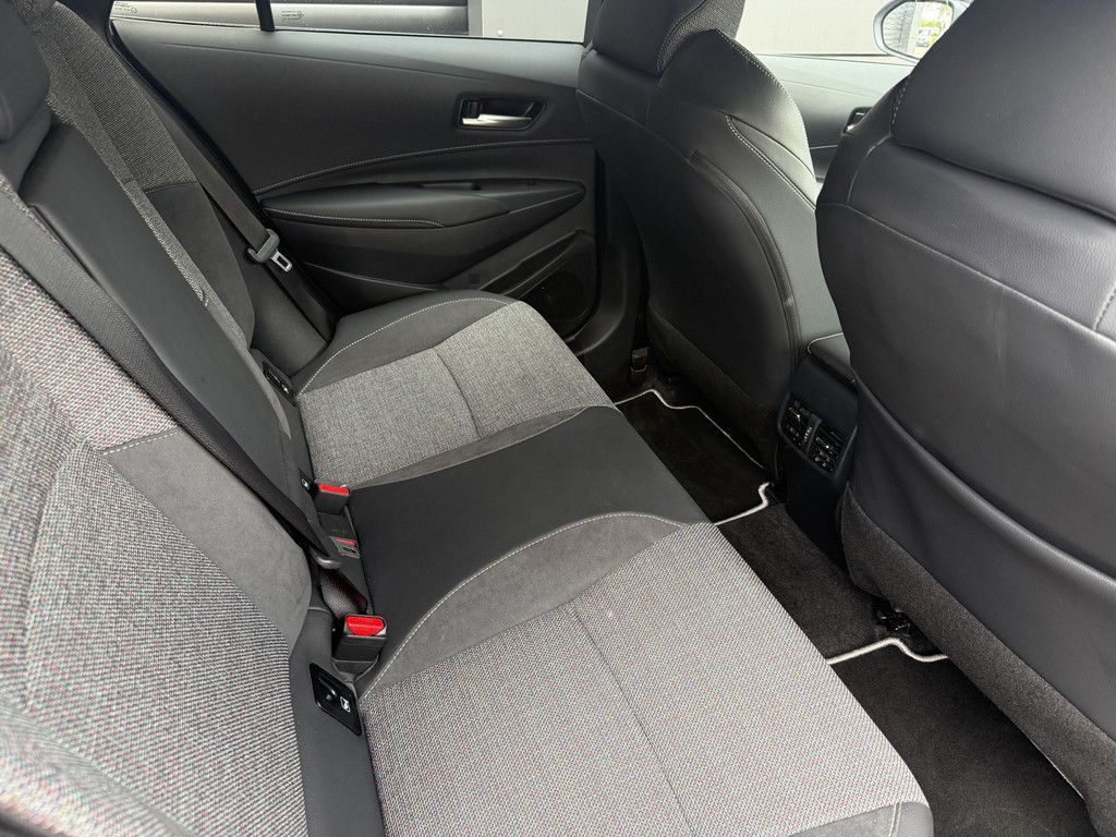 Toyota Corolla Touring Sports 1.8 Hybrid Teamplayer LED