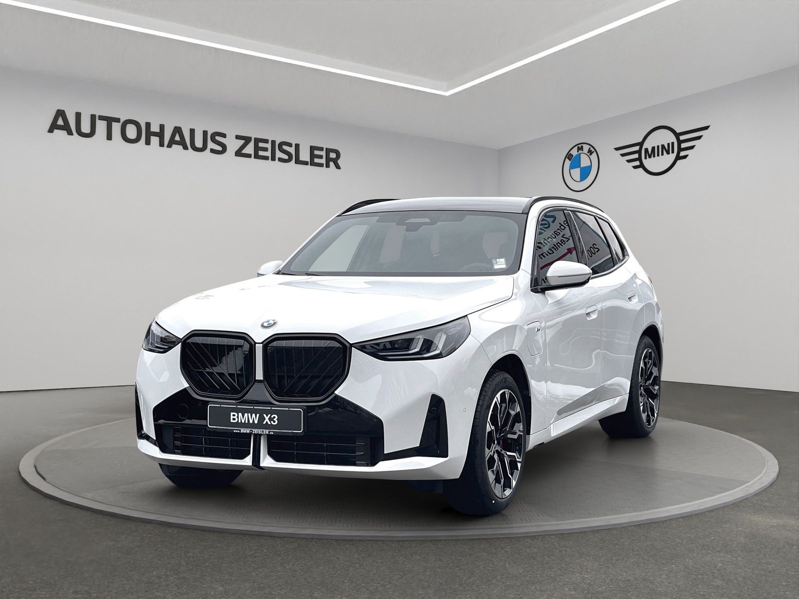BMW X3 30e xDrive M Sport Pro 20"LM AHK Glasdach Sit