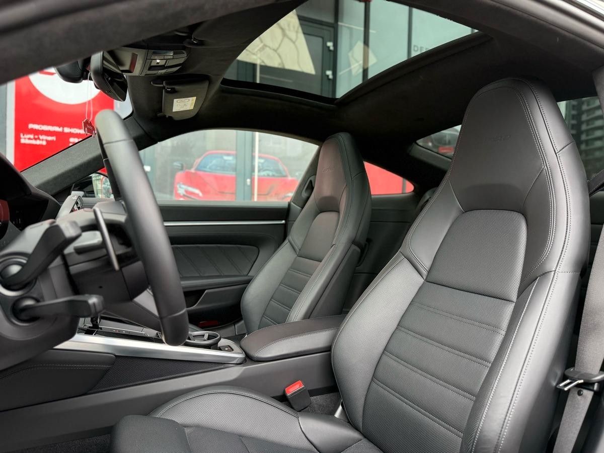 Porsche 911 Turbo - Samsaru's Car Outlet
