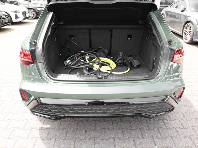 Audi A3 Sportback 45 TFSI e S line LM18 AHK ACC Matri