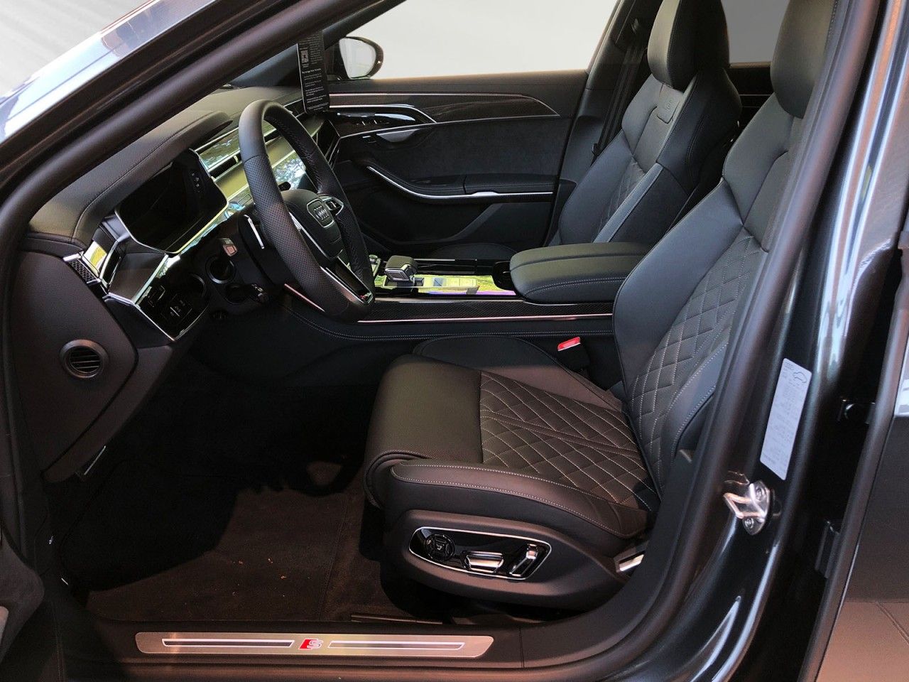 Audi A8 50 TDI quattro - Samsaru's Car Outlet