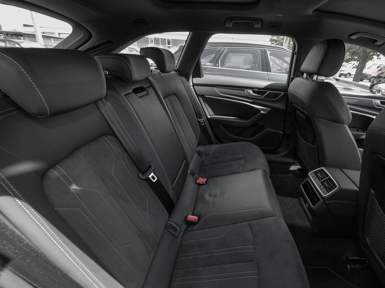 Audi A6 Avant 40 TDI quattro S line Stronic - Samsaru's Car Outlet