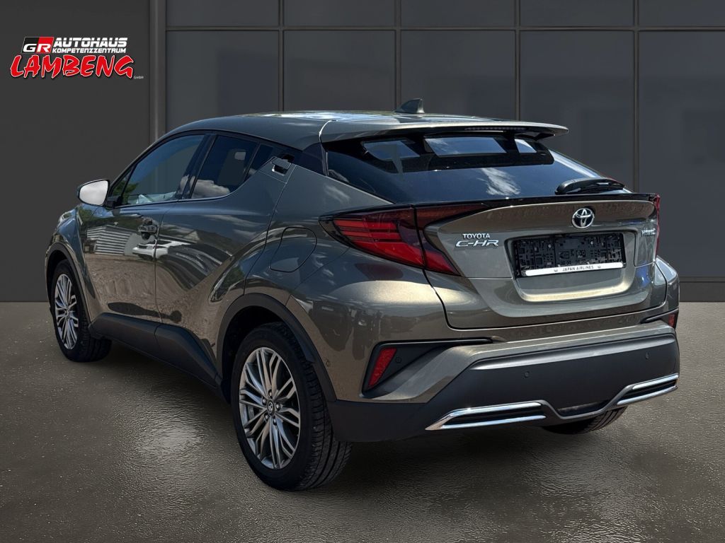 Toyota C-HR 2.0 Hybrid Lounge - Samsaru's Car Outlet