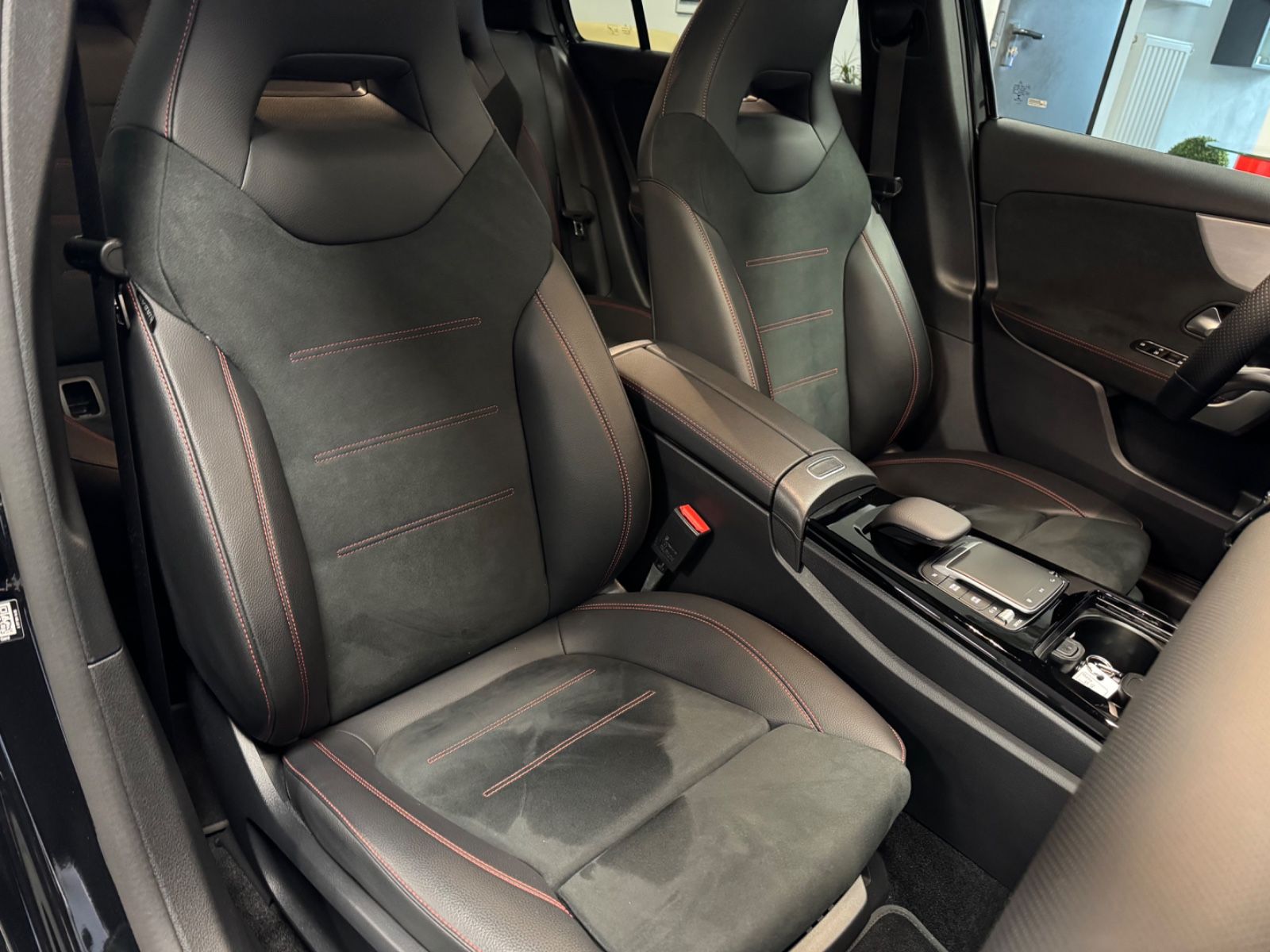 Mercedes-Benz A 200 AMG - Samsaru's Car Outlet