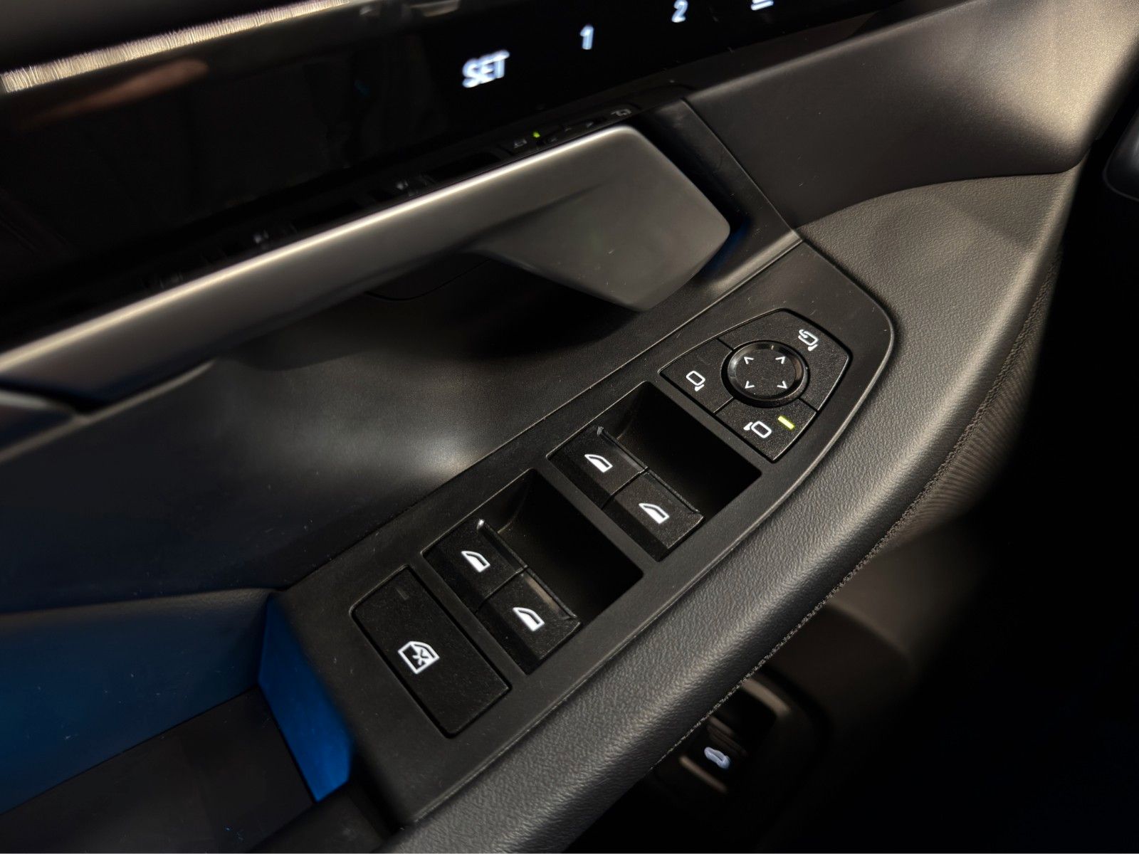 BMW 520xd Touring ACC STHZ 360° H/K HUD 4-ZK LED QI