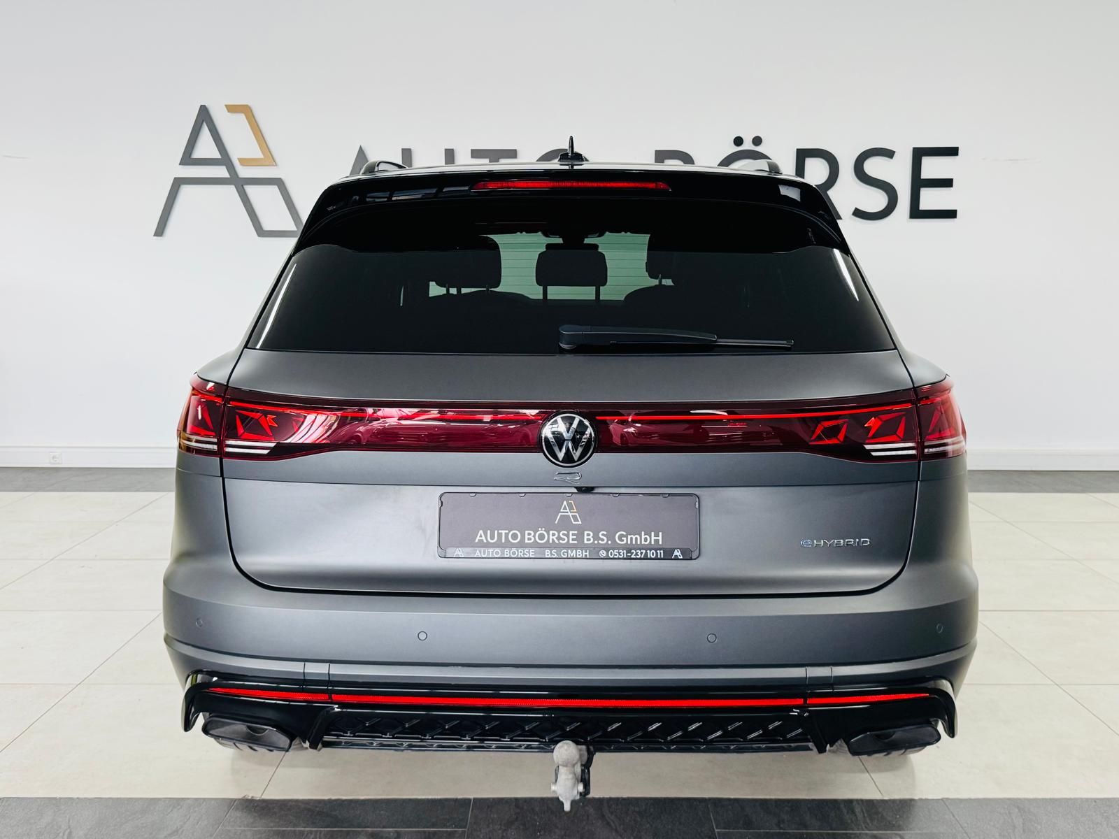 Volkswagen Touareg R 4M eHybrid*LUFT*ACC*HUD*DYNAUDIO*MATT*