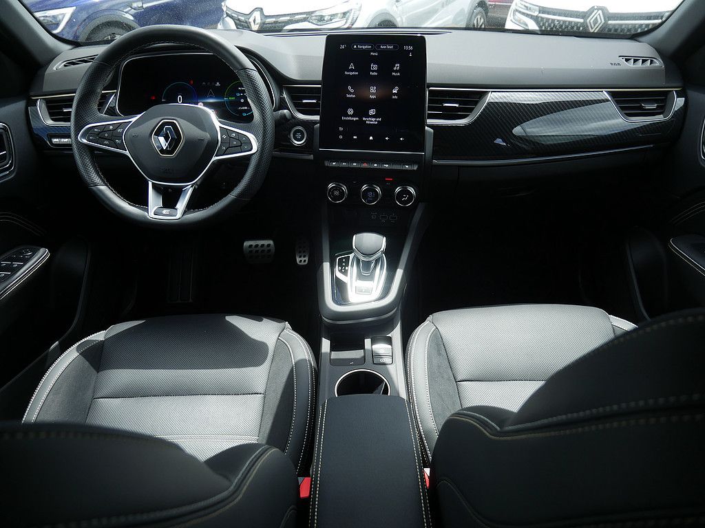 Renault Arkana Engineered E-Tech 145 - Samsaru's Car Outlet