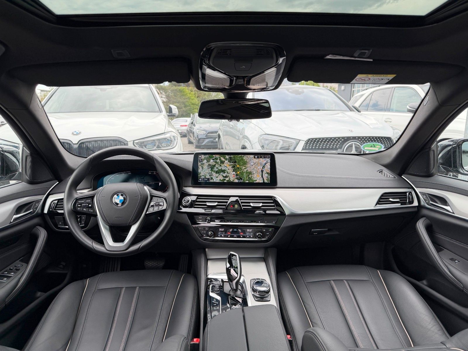 BMW 530i Luxury PANO*DDC*Leder*ACC*360°*AdapLED*HiFi