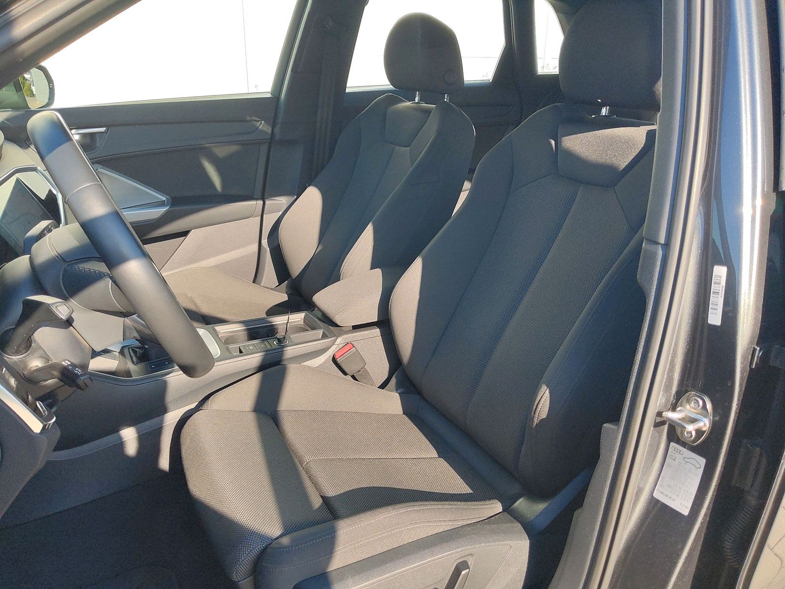 Audi Q3 S line 35 TDI quattro S tronic Black - Samsaru's Car Outlet