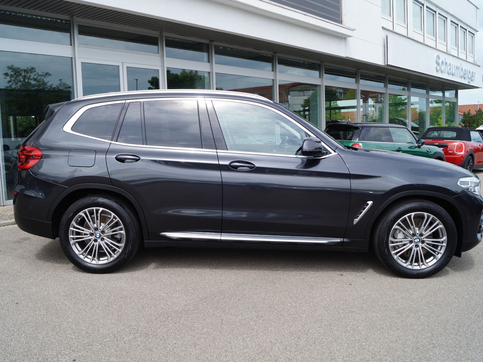 BMW X3 xDrive30d Aut Luxury Line *Navi * LED * Leder