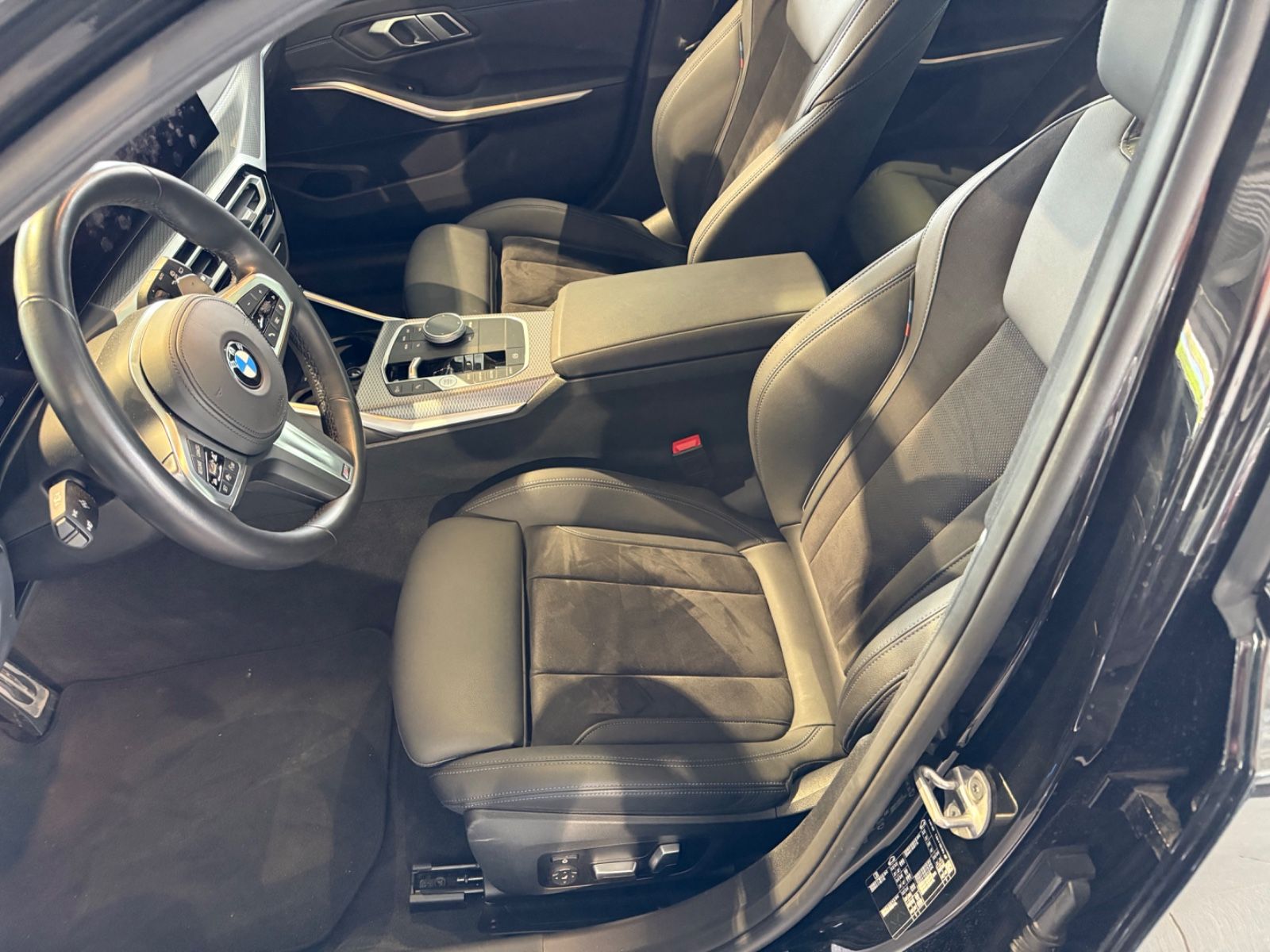 BMW 320d Touring M Sport - Samsaru's Car Outlet
