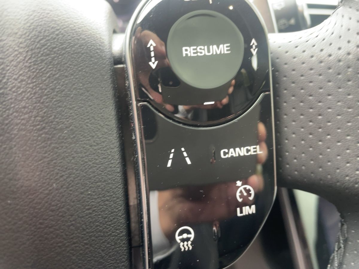RANGE ROVER VELAR D275 SE R-Dynamic Black - Samsaru's Car Outlet