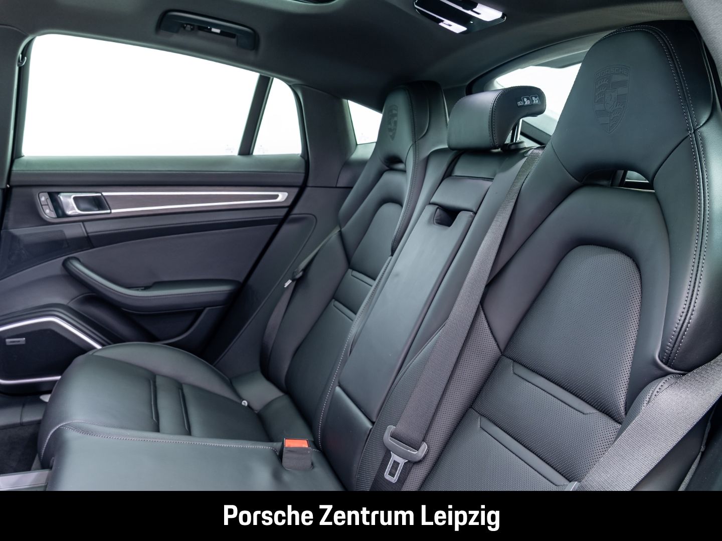 Porsche Panamera 4S E-Hybrid InnoDrive Sitzklima Sportab