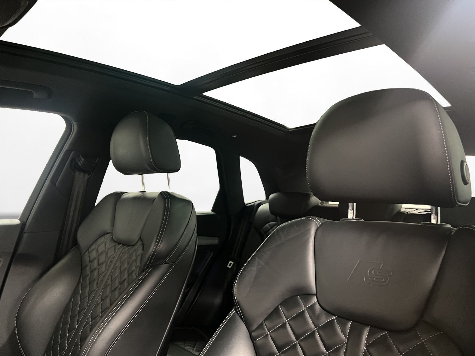 Audi Q5 40 TDI qu. S line AHK Pano Matrix LM 20" ACC