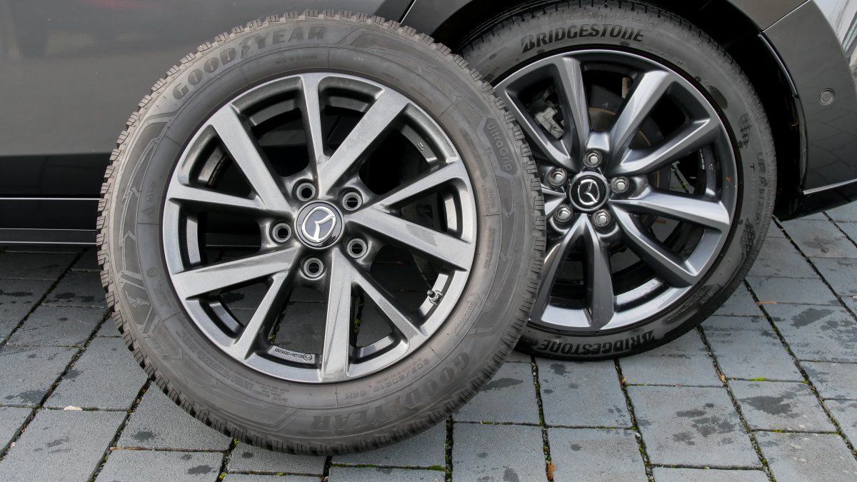 Mazda 3 e-Sky-G 150AT M-Hybrid Select. Design- Premium