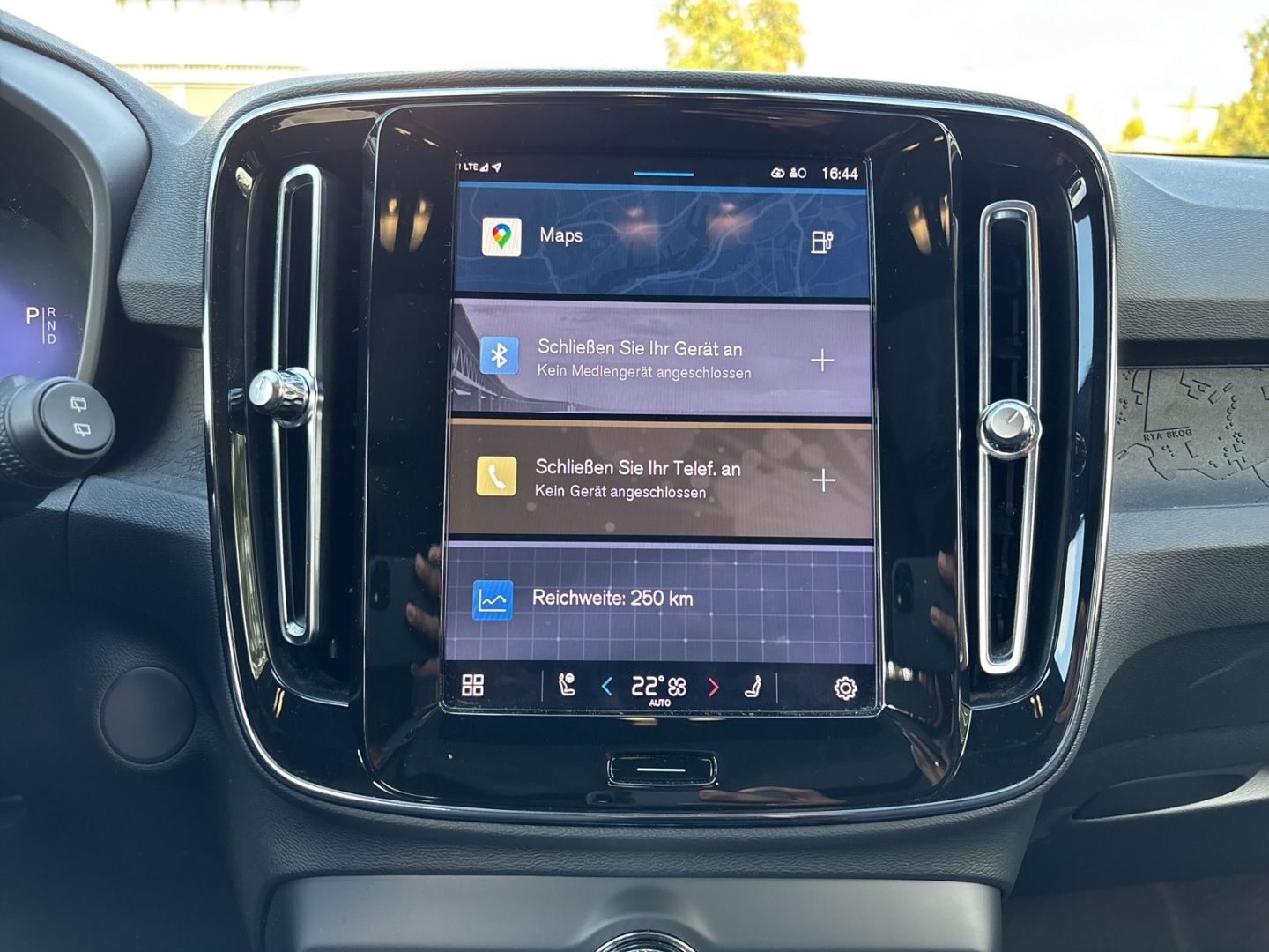 Volvo XC40 Recharge Ultimate Pure Electric 2WD P8