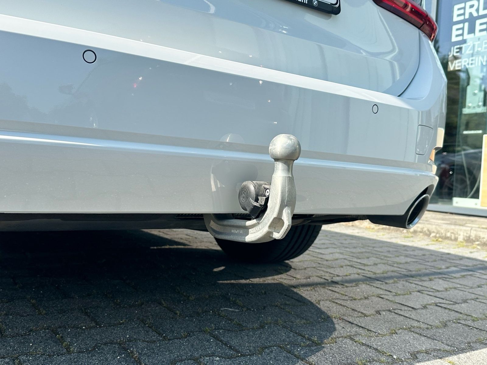 BMW 318i Touring DrivingAssist Stop&Go HeadUp AHK
