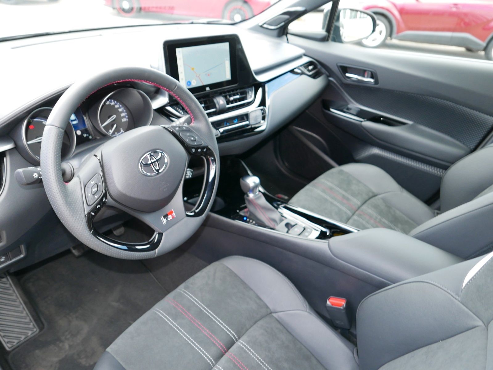 Toyota C-HR 2.0 Hybrid GR Sport Black - Samsaru's Car Outlet