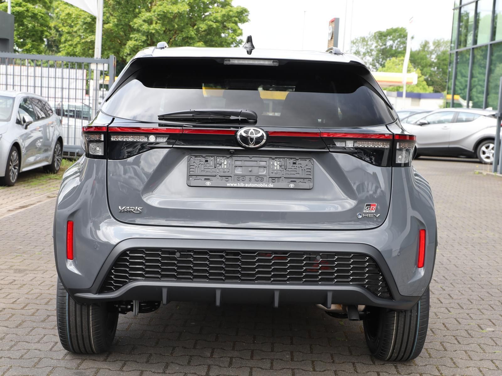 Toyota Yaris Cross 1.5 Hybrid GR Sport NAVI SHZ PDC