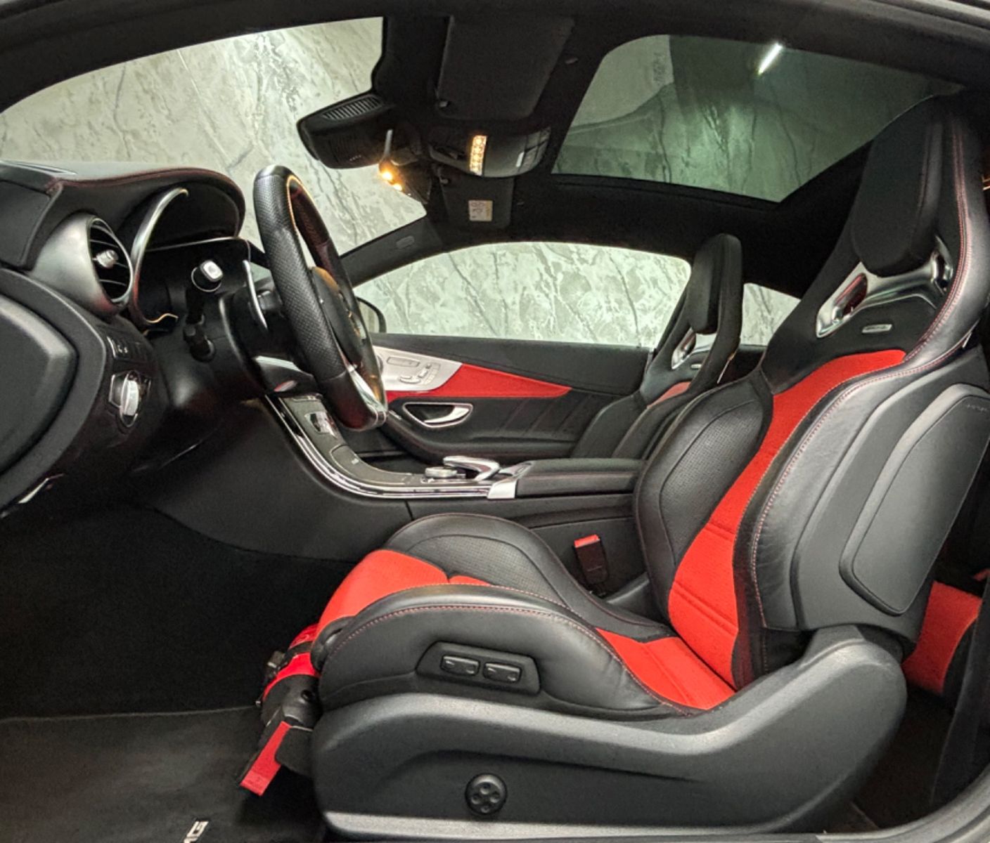 Mercedes-Benz C 63 S AMG - Samsaru's Car Outlet