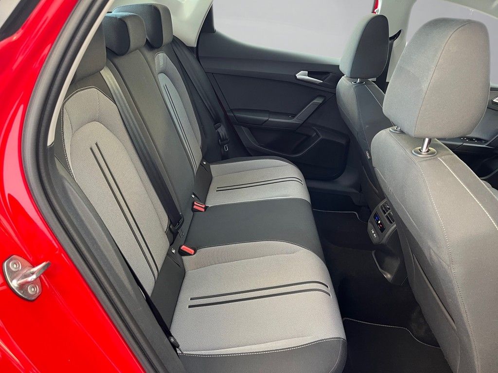 Seat Leon 1,0 eTSI GSG AHK