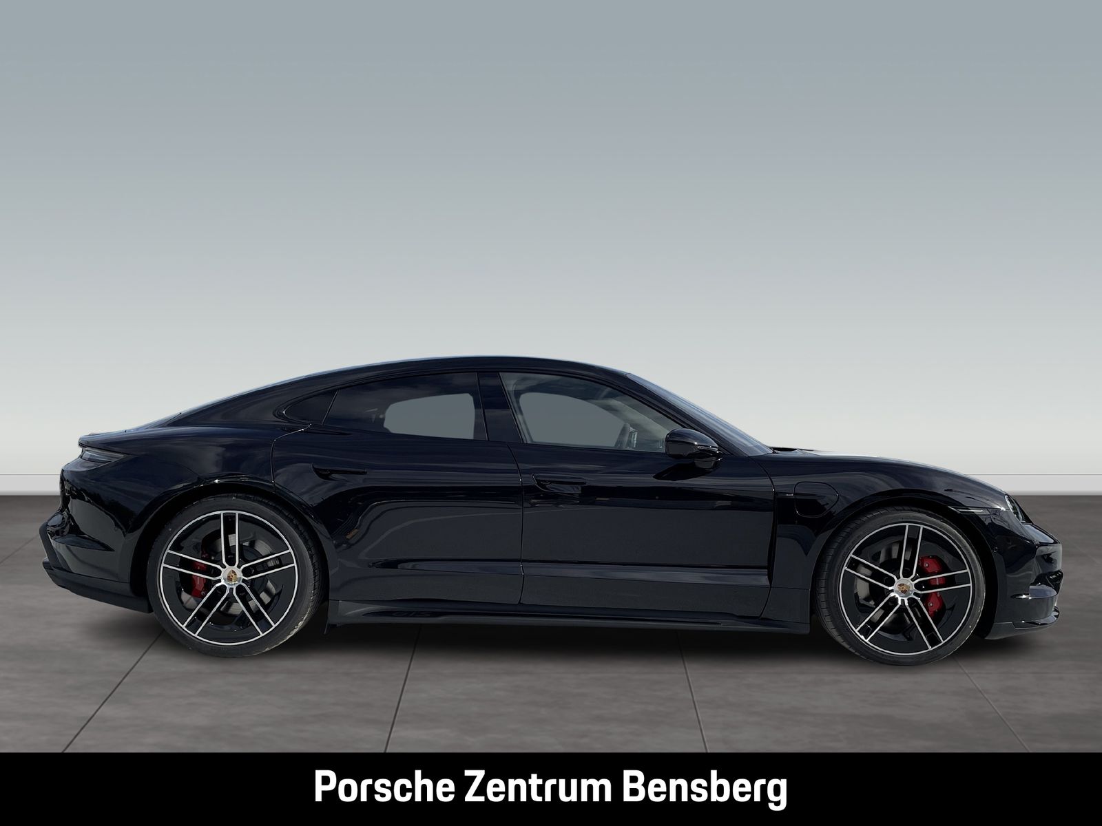 Porsche Taycan GTS